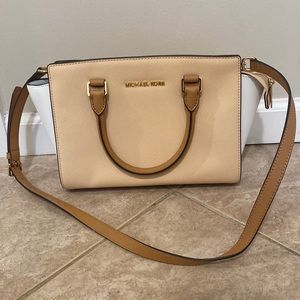 Michael Kors bag